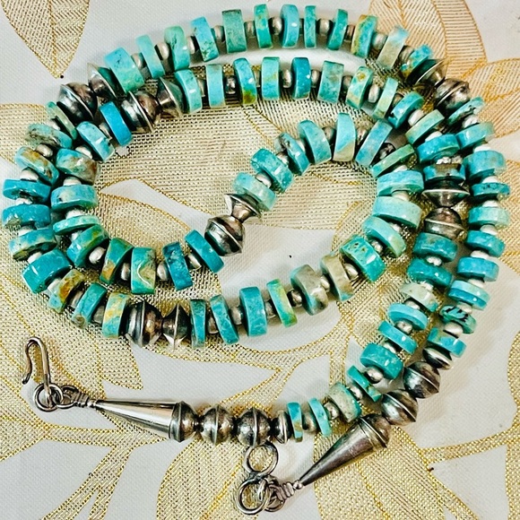native american Jewelry - Sterling NAVAJO Pearl Graduated Turquoise Bench Beads Necklace VTG Silver 20"